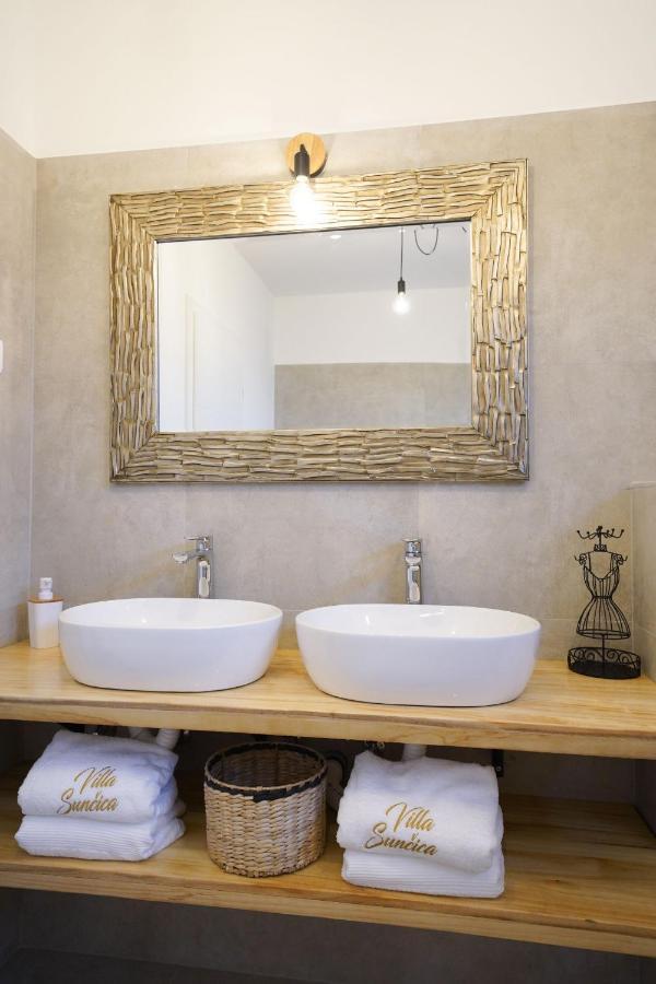 Villa Suncica Zadarvillas Sukošan エクステリア 写真